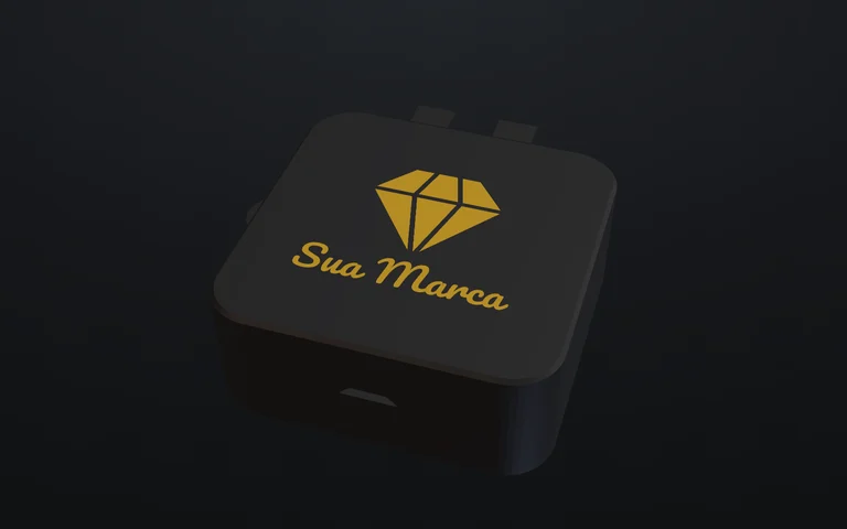 Prévia 3D de um porta-joias chaveiro preto com logo dourado embutido na tampa